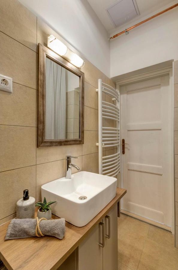 Atosland Daire Budapeşte Dış mekan fotoğraf